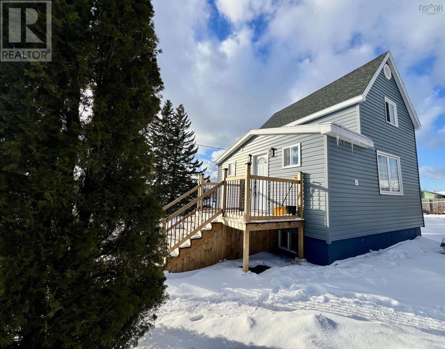 171 Forrest Street, Sydney Mines, Nova Scotia  B1V 2B6 - Photo 2 - 202502543