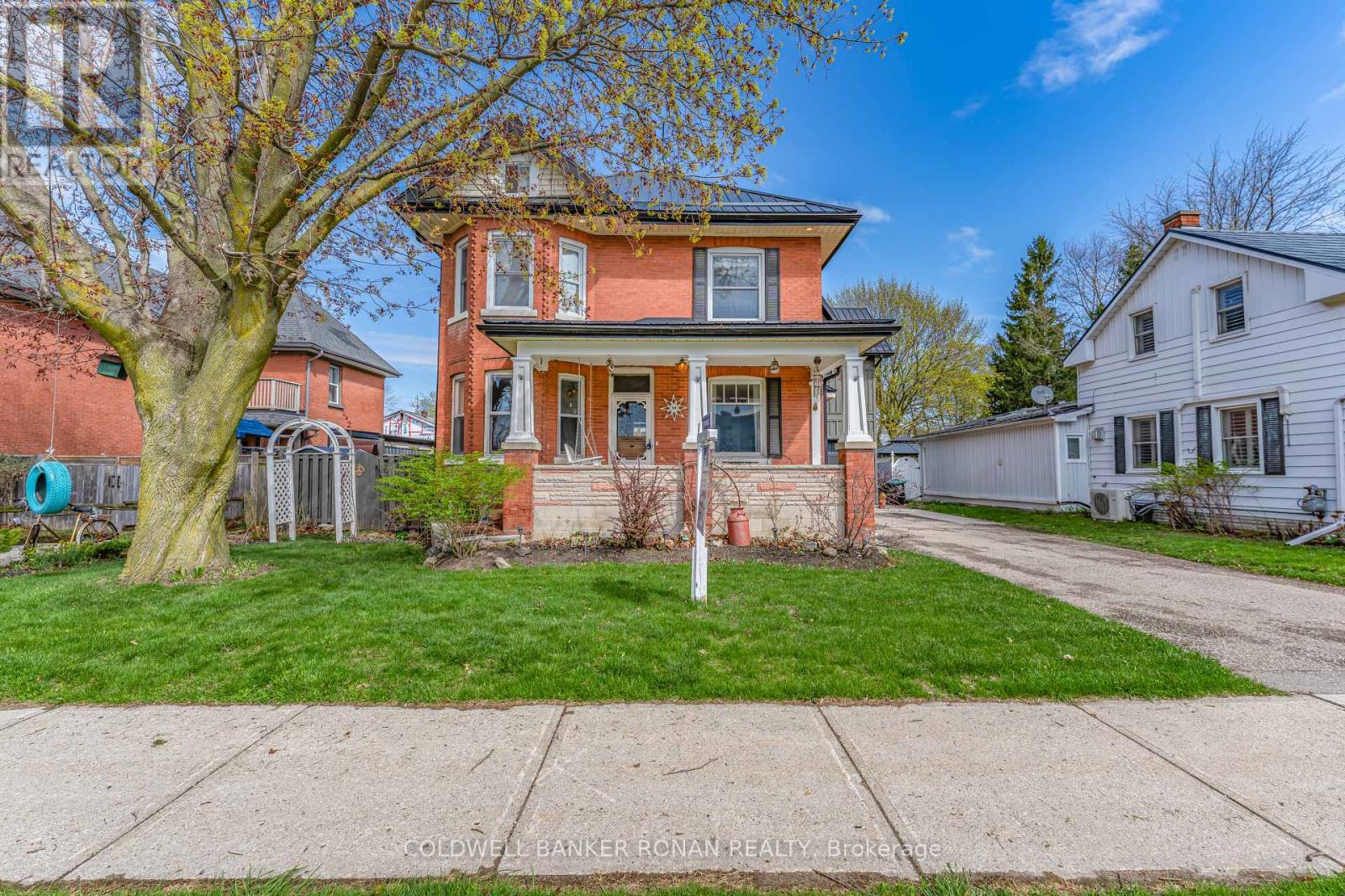 Property at 54 NELSON STREET W image 1