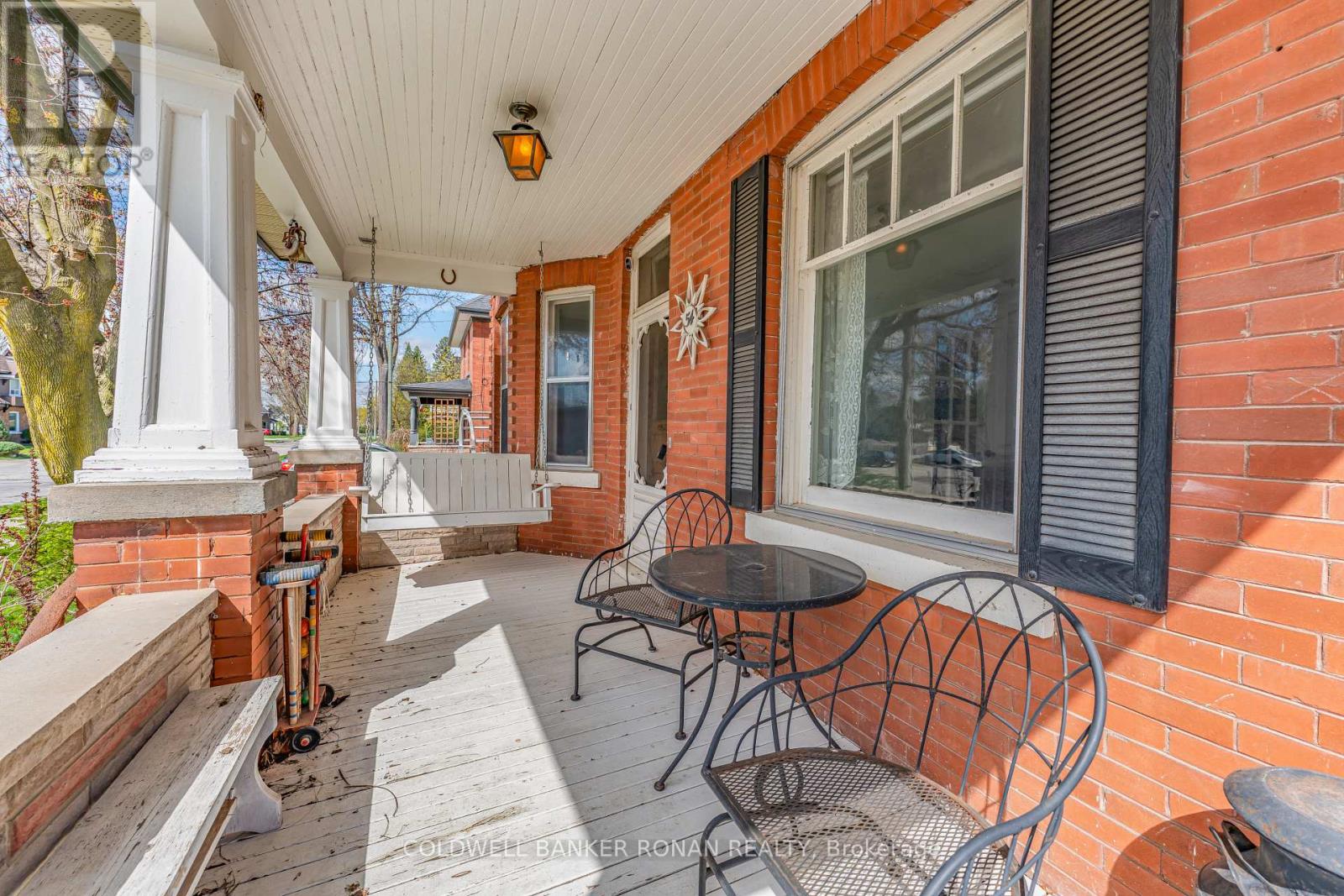 Property at 54 NELSON STREET W image 5