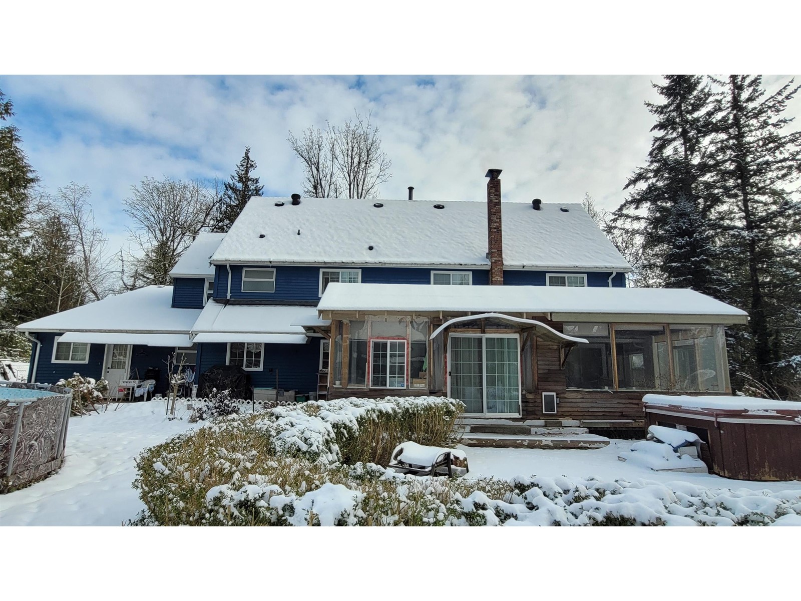 Property at 9285 178 STREET image 4