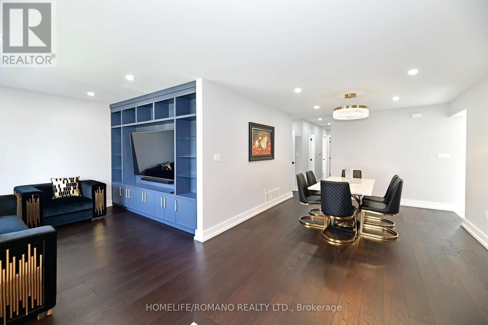 Property at 826 KROSNO BOULEVARD W image 4