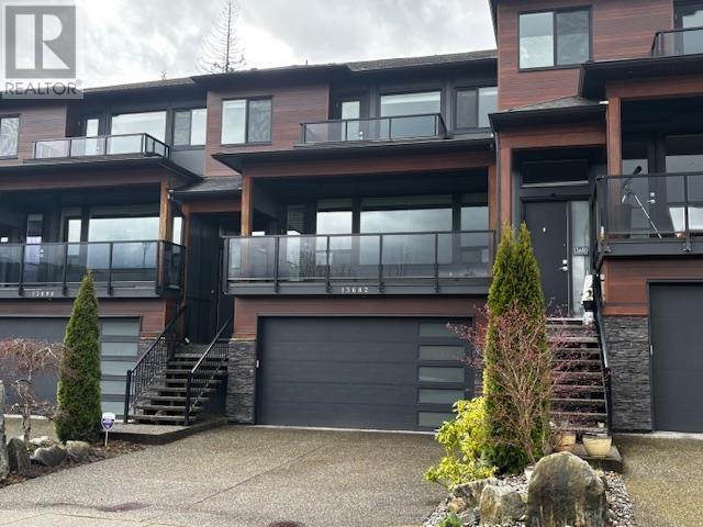 13682 Mckercher Drive, Maple Ridge, British Columbia  V4R 0E1 - Photo 2 - R2963817