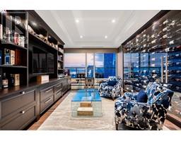 2802 428 BEACH CRESCENT