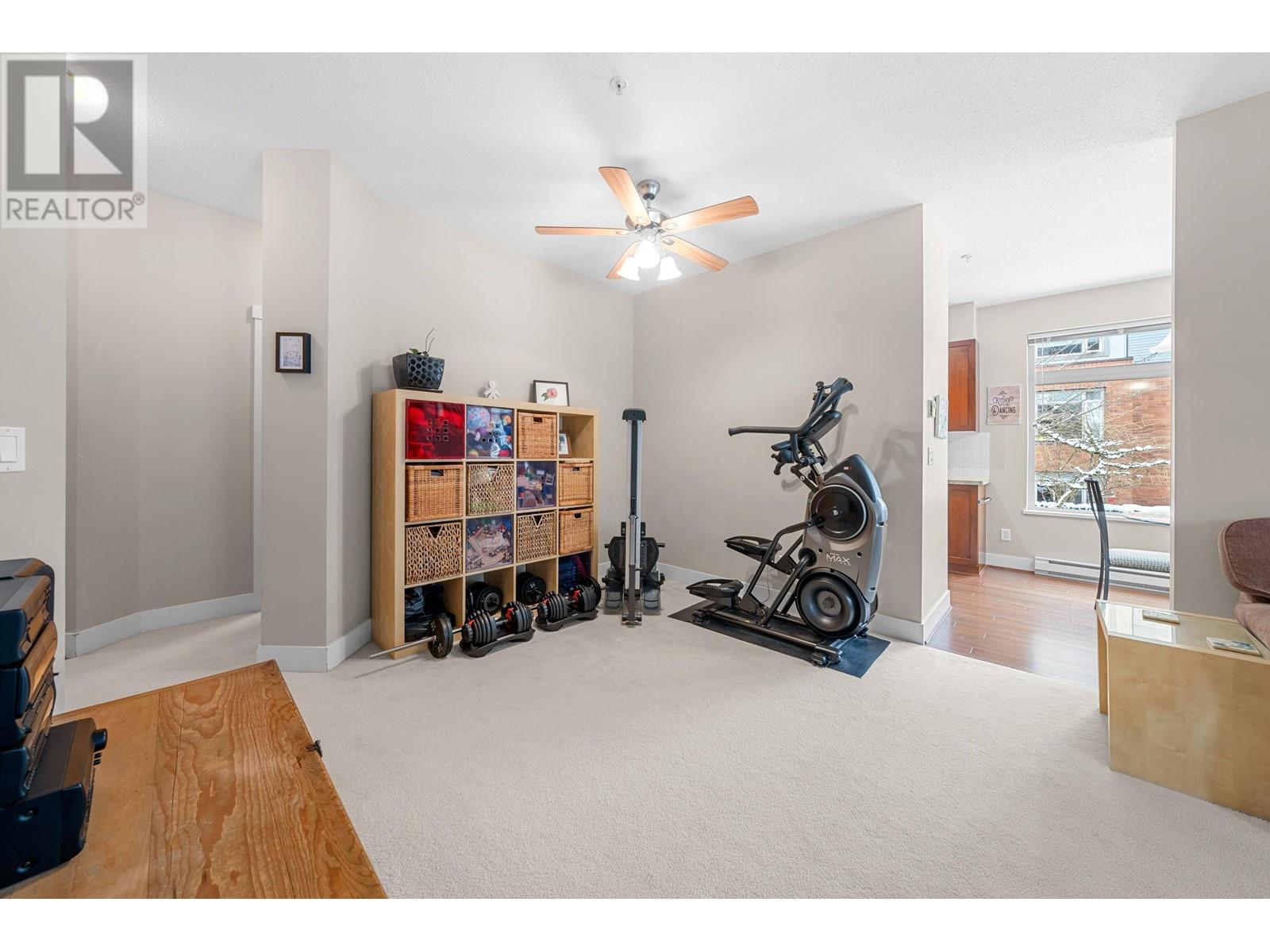 Listing Picture 10 of 40 : 215 2250 WESBROOK MALL, Vancouver / 溫哥華 - 魯藝地產 Yvonne Lu Group - MLS Medallion Club Member