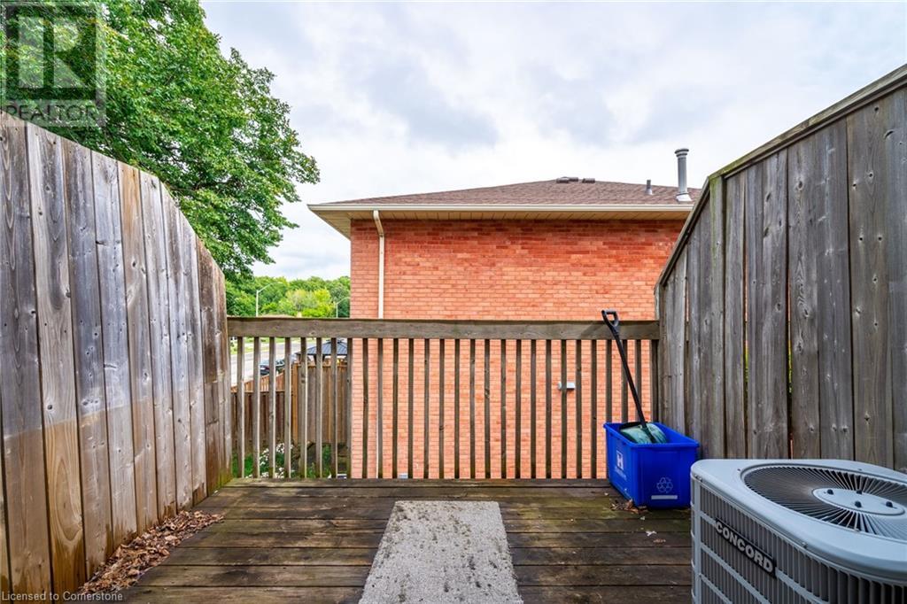 266 Limeridge Road E Unit# 1, Hamilton, Ontario  L8A 2S7 - Photo 26 - 40696601