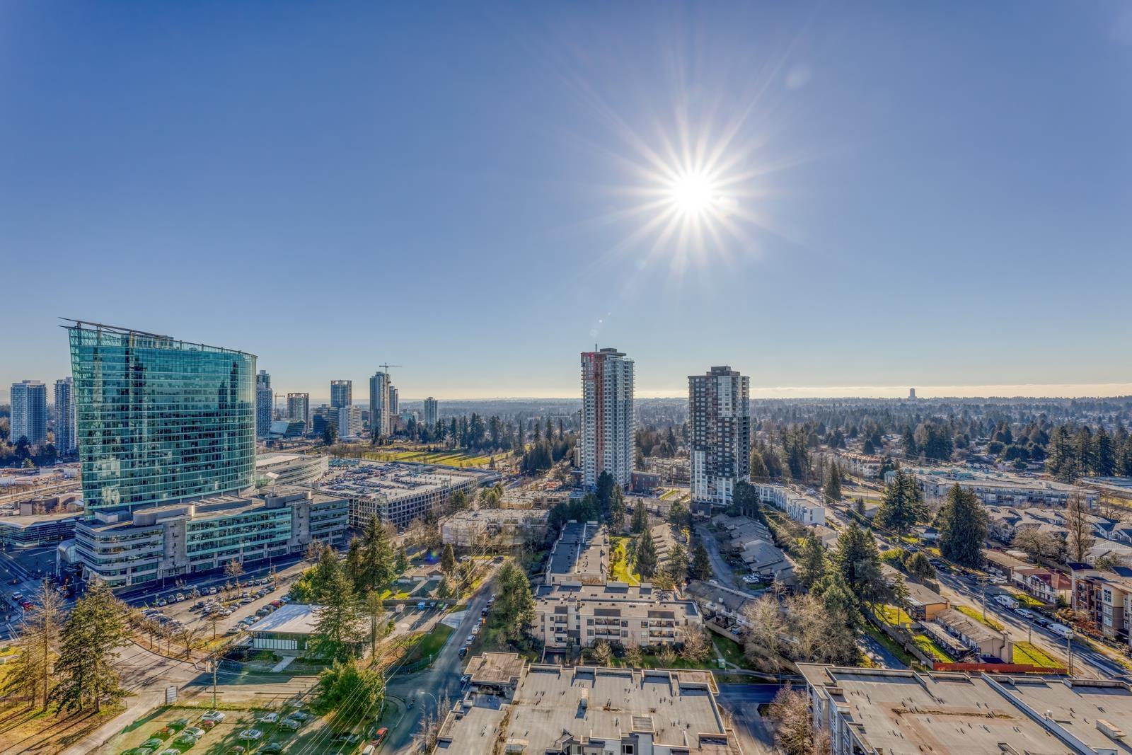 2411 13350 CENTRAL AVENUE, surrey, British Columbia