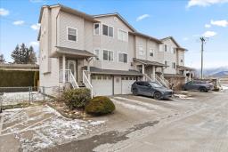 12 45090 LUCKAKUCK WAY|Sardis West Vedder, chilliwack, British Columbia