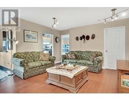 #703 328 CLARKSON STREET