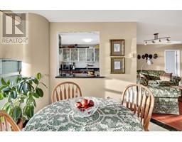 #703 328 CLARKSON STREET