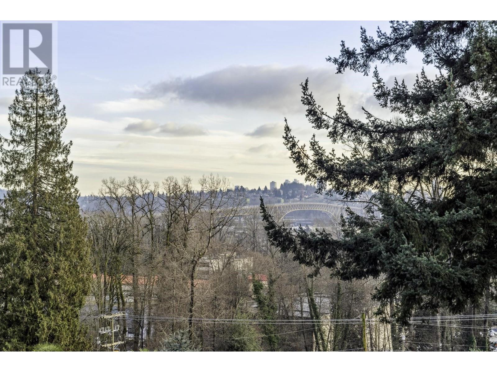 1162 SHAVINGTON STREET