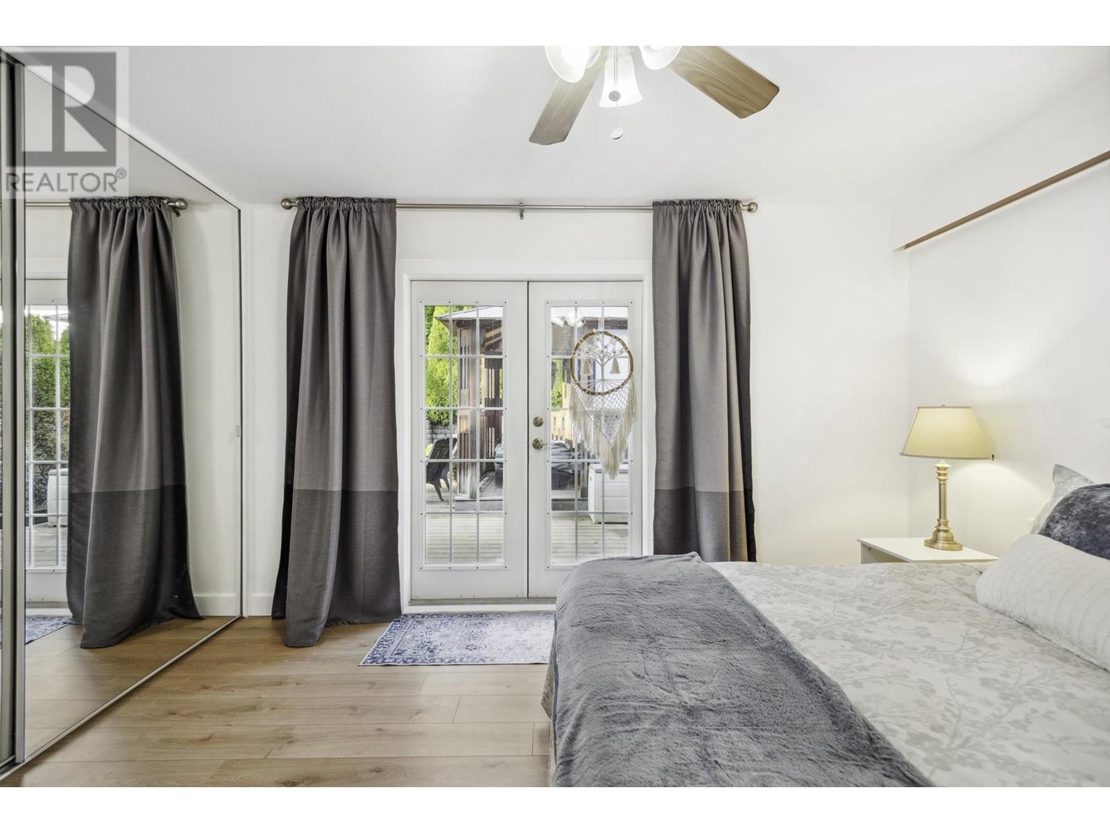 1162 SHAVINGTON STREET