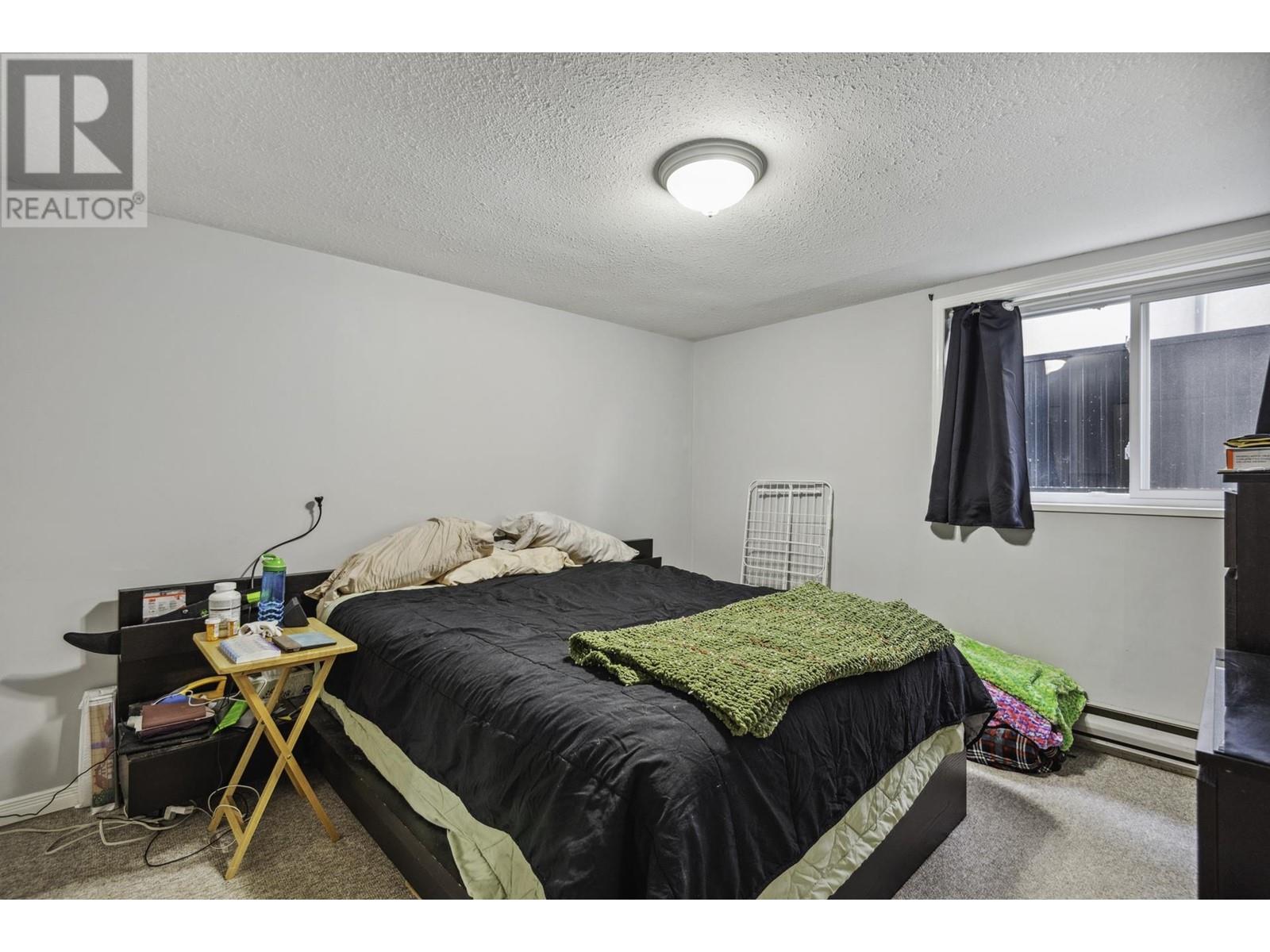 1162 SHAVINGTON STREET