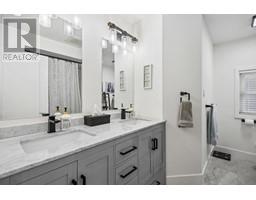 1162 SHAVINGTON STREET