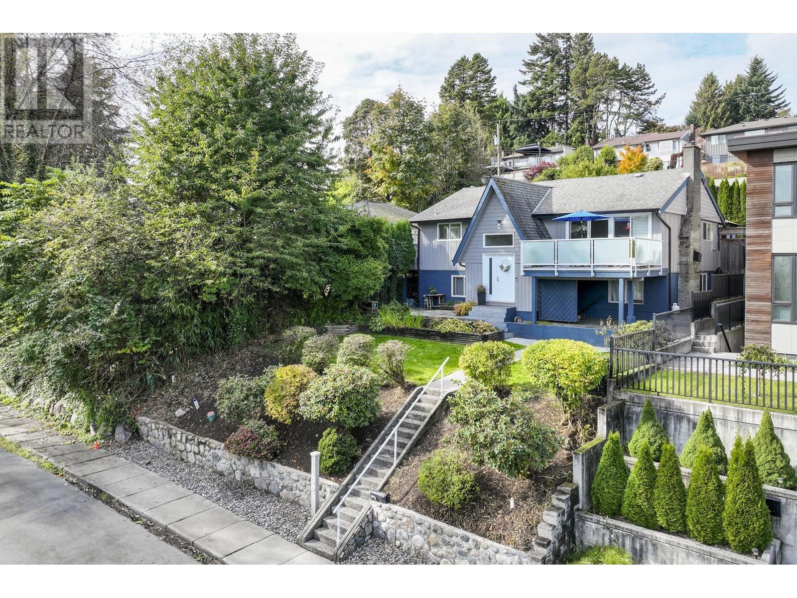 1162 SHAVINGTON STREET