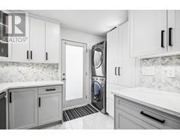 1162 SHAVINGTON STREET