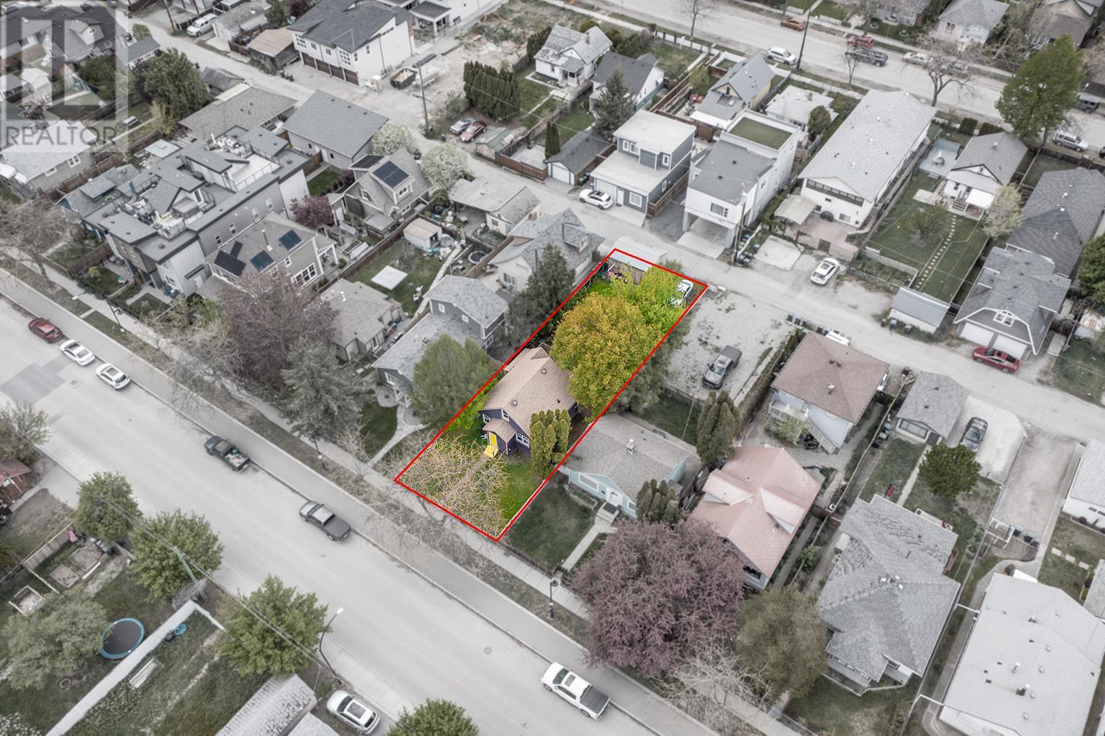 Property at 814 Cawston Avenue image 1
