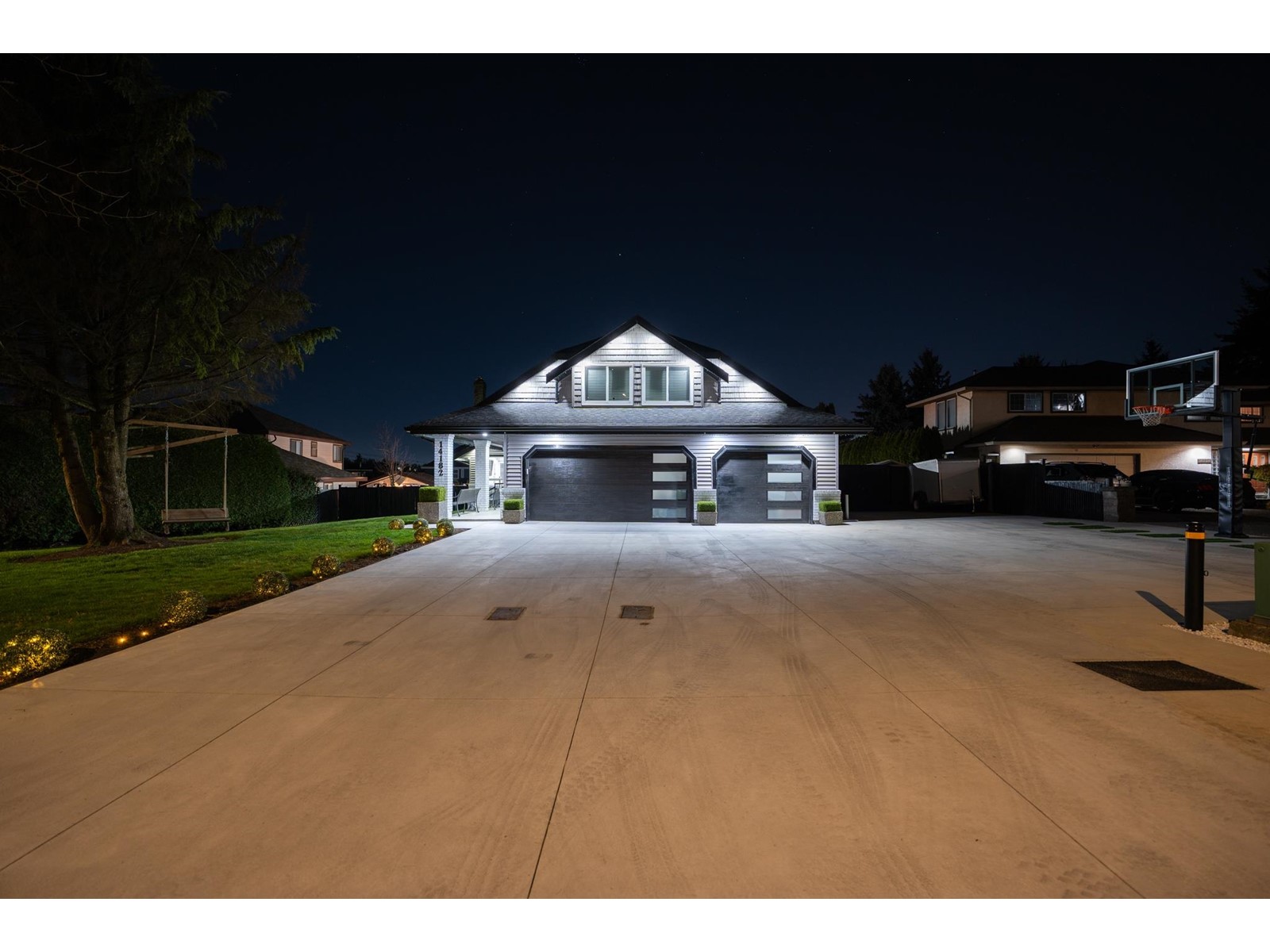 Property at 14182 83 AVENUE image 1