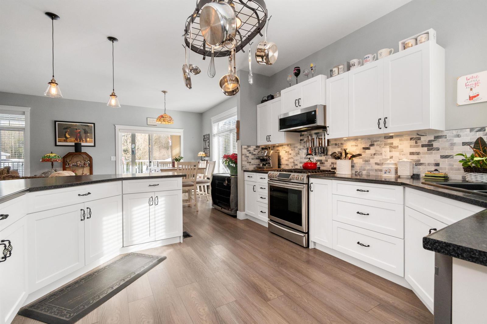 24 59060 Lougheed Highway, Agassiz, Agassiz, British Columbia V0X 1L3 - Photo 2 - R2963993