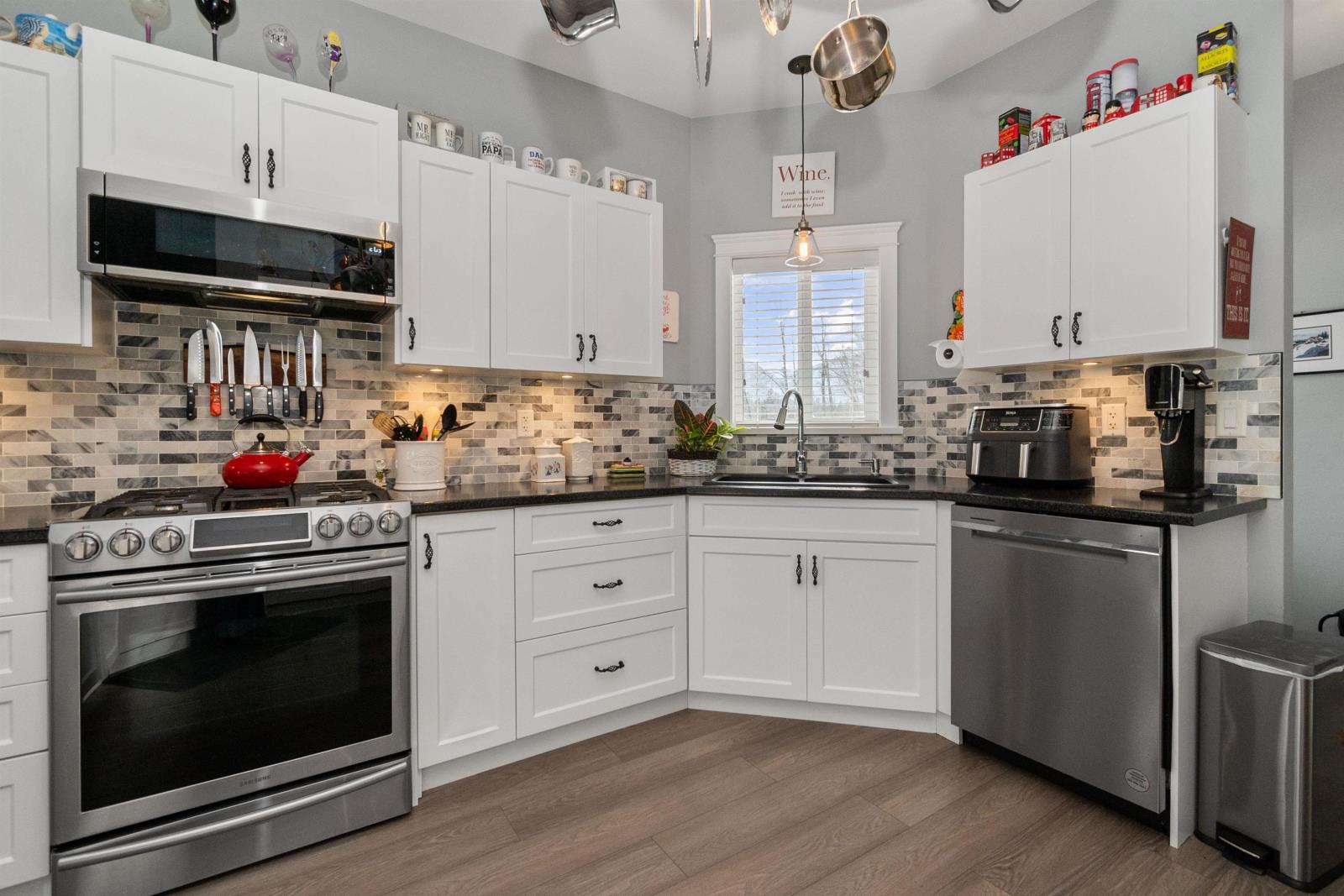 24 59060 Lougheed Highway, Agassiz, Agassiz, British Columbia V0X 1L3 - Photo 3 - R2963993