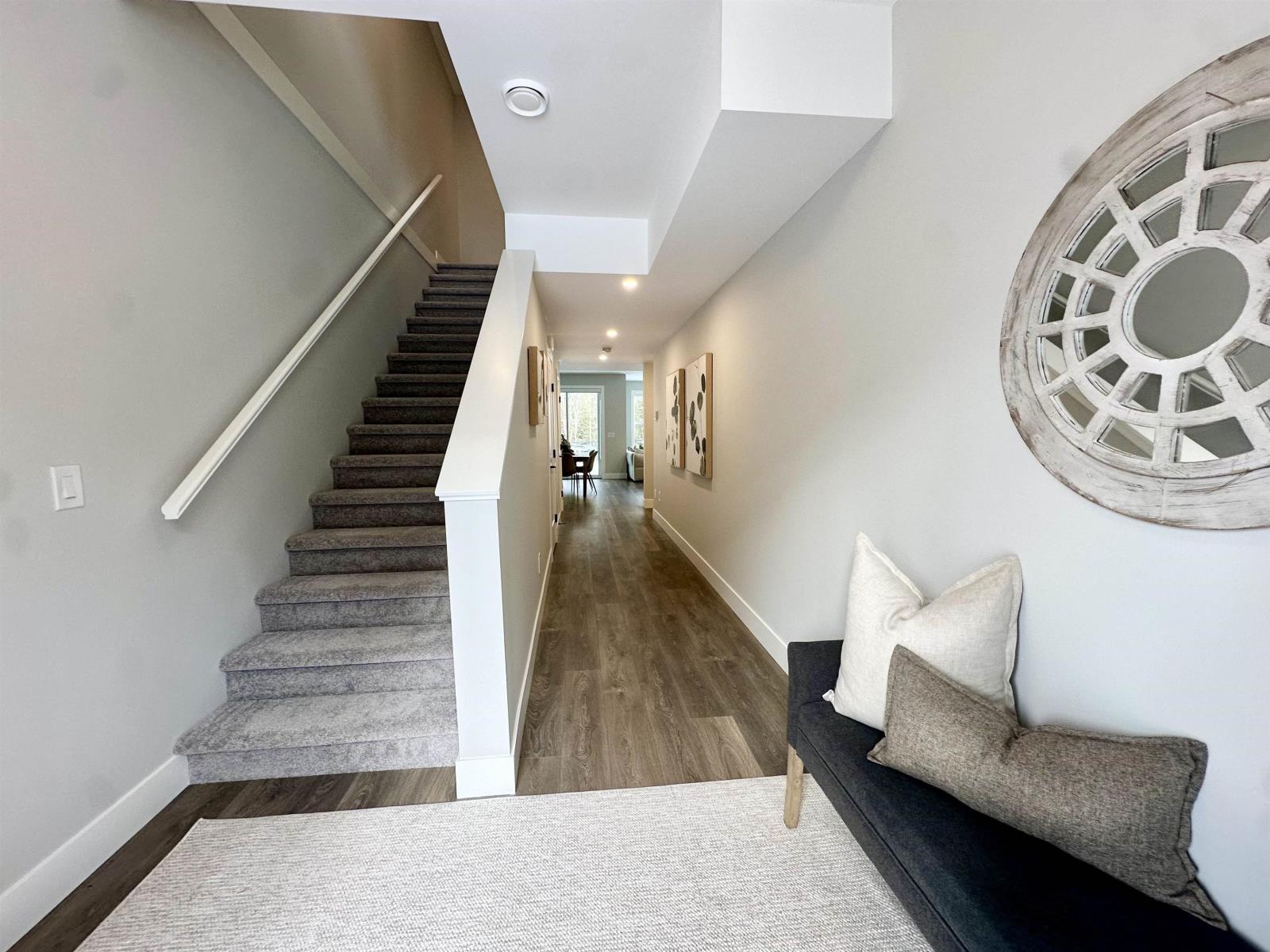 1953 Woodside Boulevard, Mt Woodside, Agassiz, British Columbia V0M 1A1 - Photo 3 - R2964363