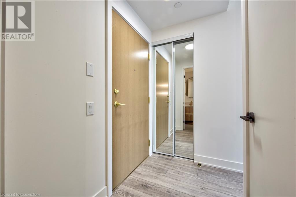 1285 Queen Street E Unit# 514, Toronto, Ontario  M4L 1C2 - Photo 12 - 40697023
