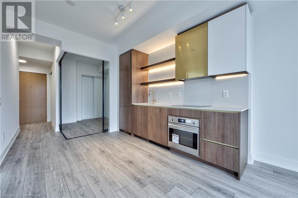 1285 Queen Street E Unit# 514, Toronto, Ontario  M4L 1C2 - Photo 6 - 40697023