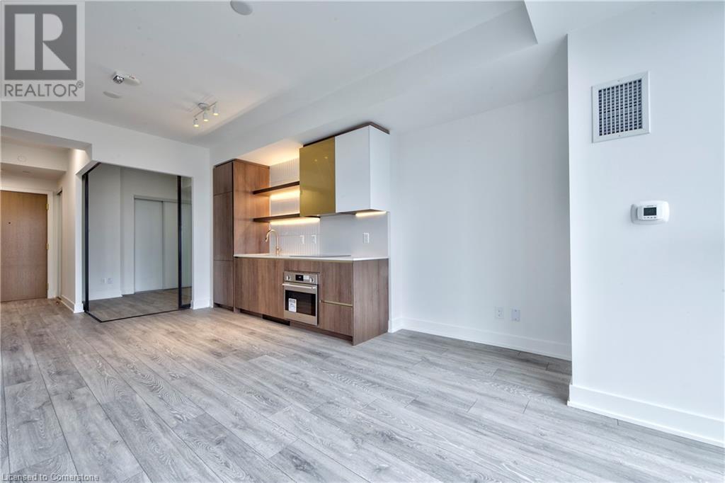 1285 Queen Street E Unit# 514, Toronto, Ontario  M4L 1C2 - Photo 9 - 40697023