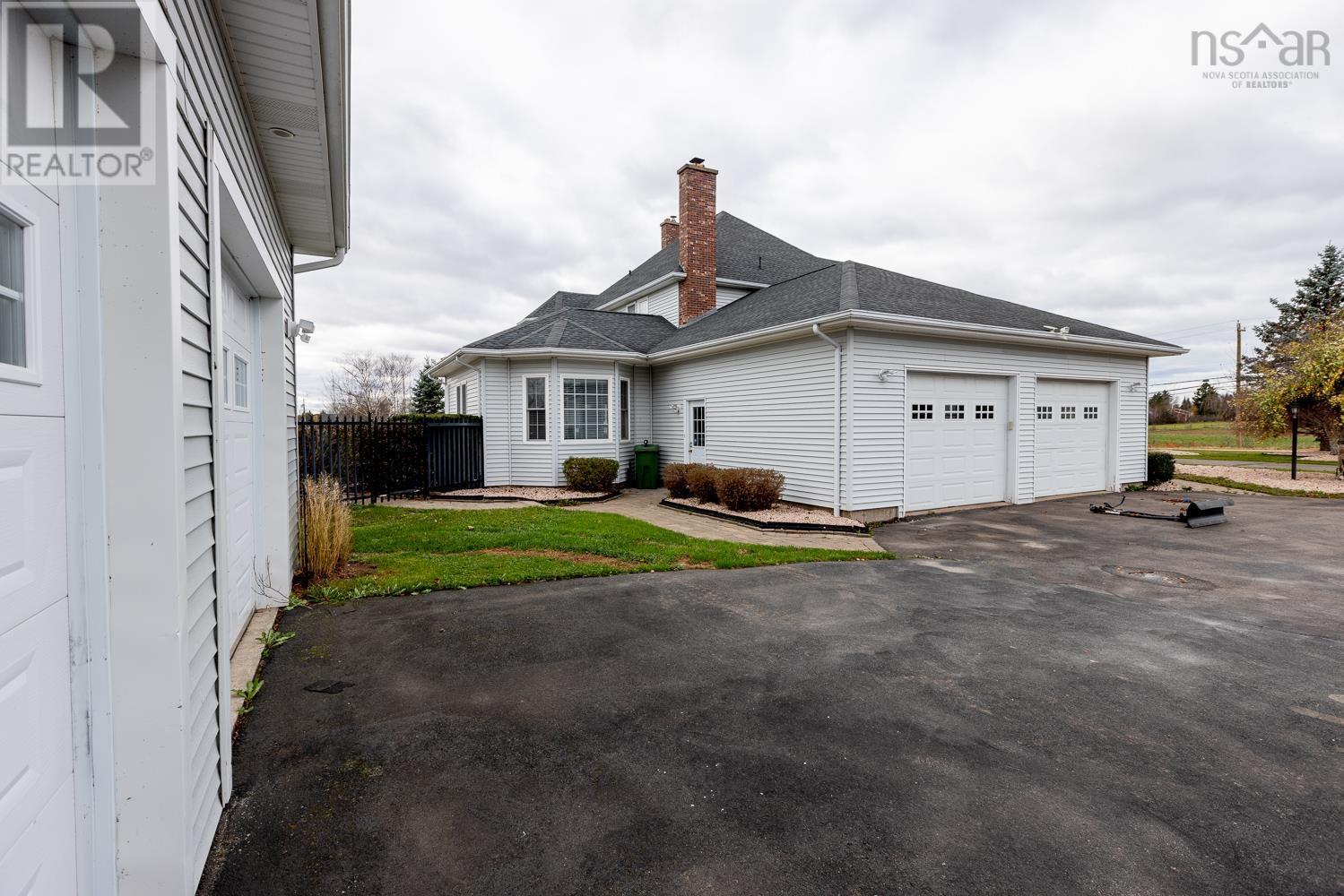 136 Brookside Road, Bible Hill, Nova Scotia  B6L 2A9 - Photo 11 - 202502412