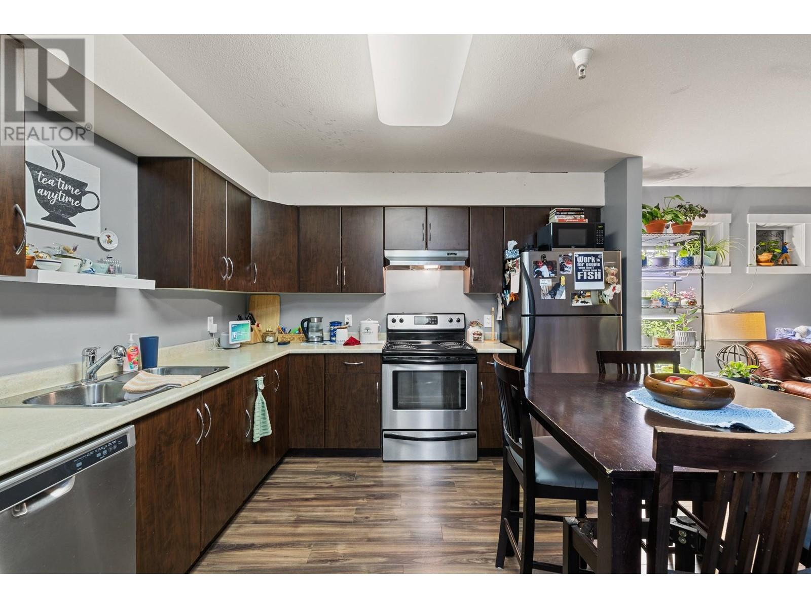 Property at 1481 Glenmore Road Unit# 201 image 3
