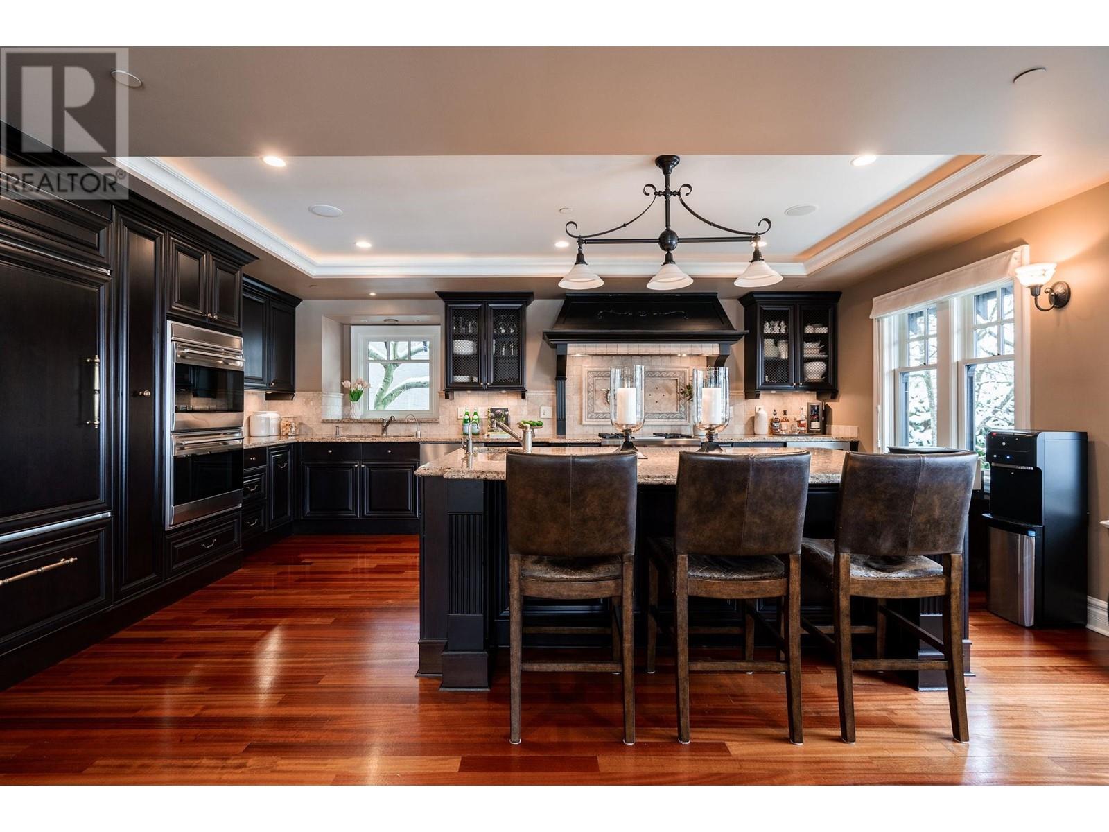 Listing Picture 10 of 40 : 1701 BLENHEIM STREET, Vancouver / 溫哥華 - 魯藝地產 Yvonne Lu Group - MLS Medallion Club Member