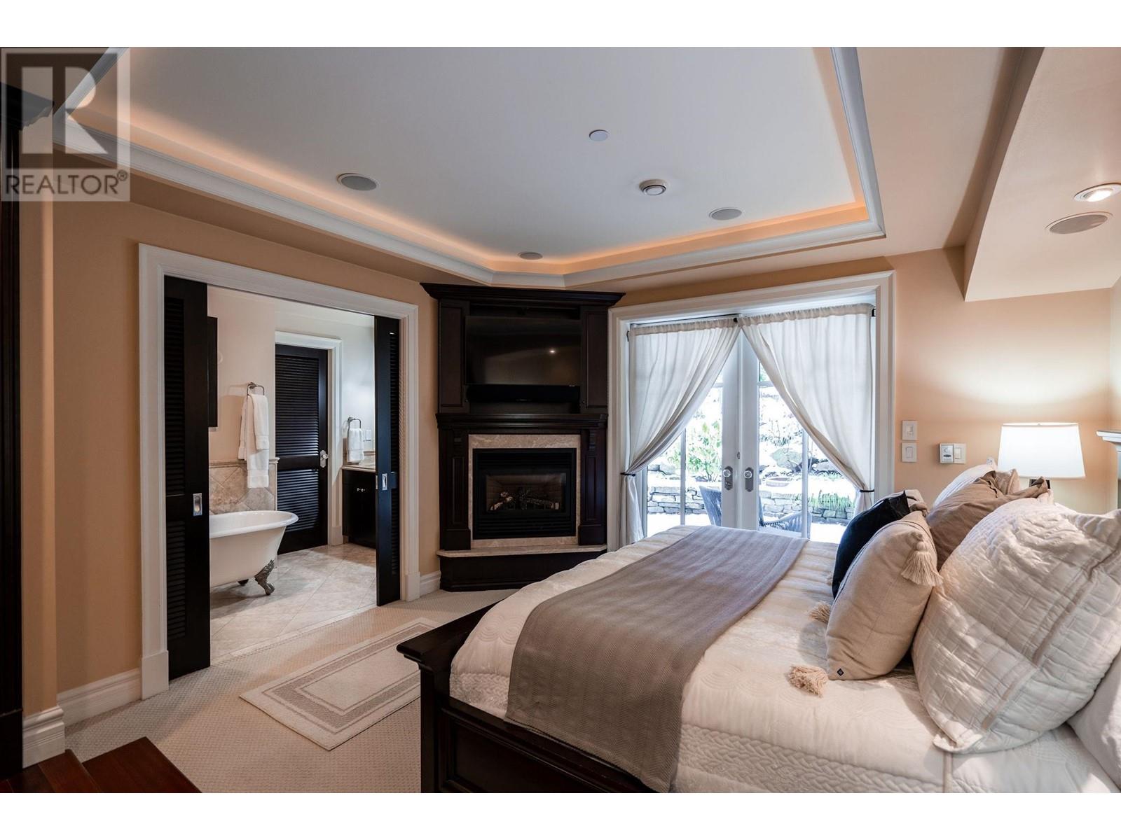 Listing Picture 18 of 40 : 1701 BLENHEIM STREET, Vancouver / 溫哥華 - 魯藝地產 Yvonne Lu Group - MLS Medallion Club Member