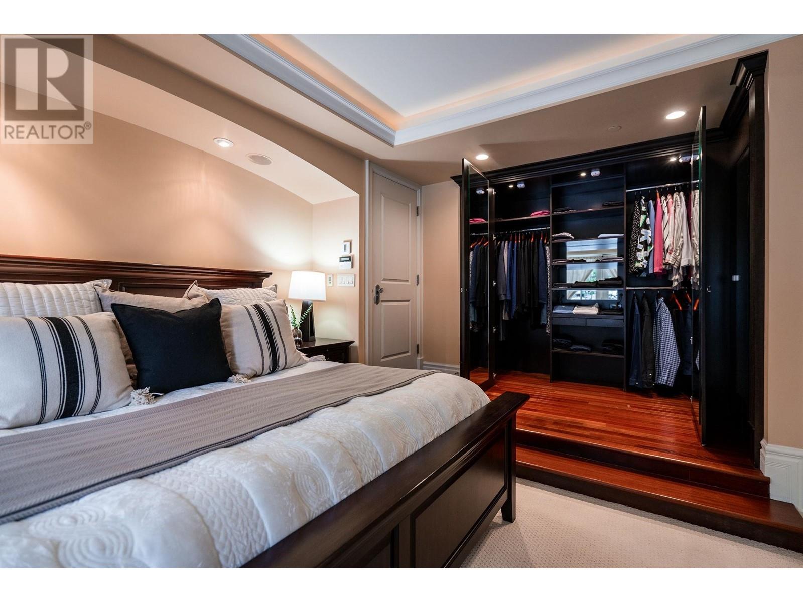 Listing Picture 21 of 40 : 1701 BLENHEIM STREET, Vancouver / 溫哥華 - 魯藝地產 Yvonne Lu Group - MLS Medallion Club Member