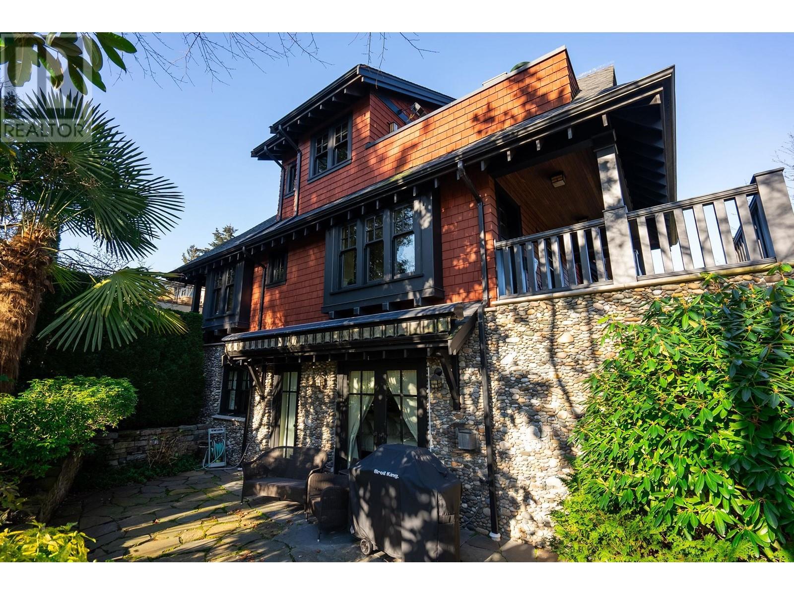 Listing Picture 35 of 40 : 1701 BLENHEIM STREET, Vancouver / 溫哥華 - 魯藝地產 Yvonne Lu Group - MLS Medallion Club Member