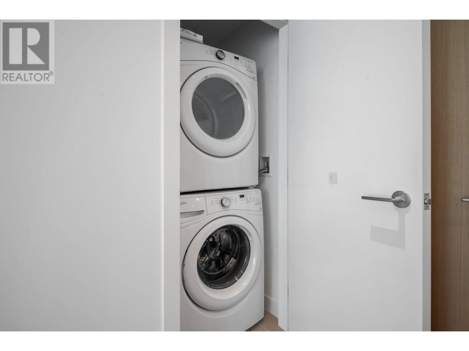 2808 6098 STATION STREET