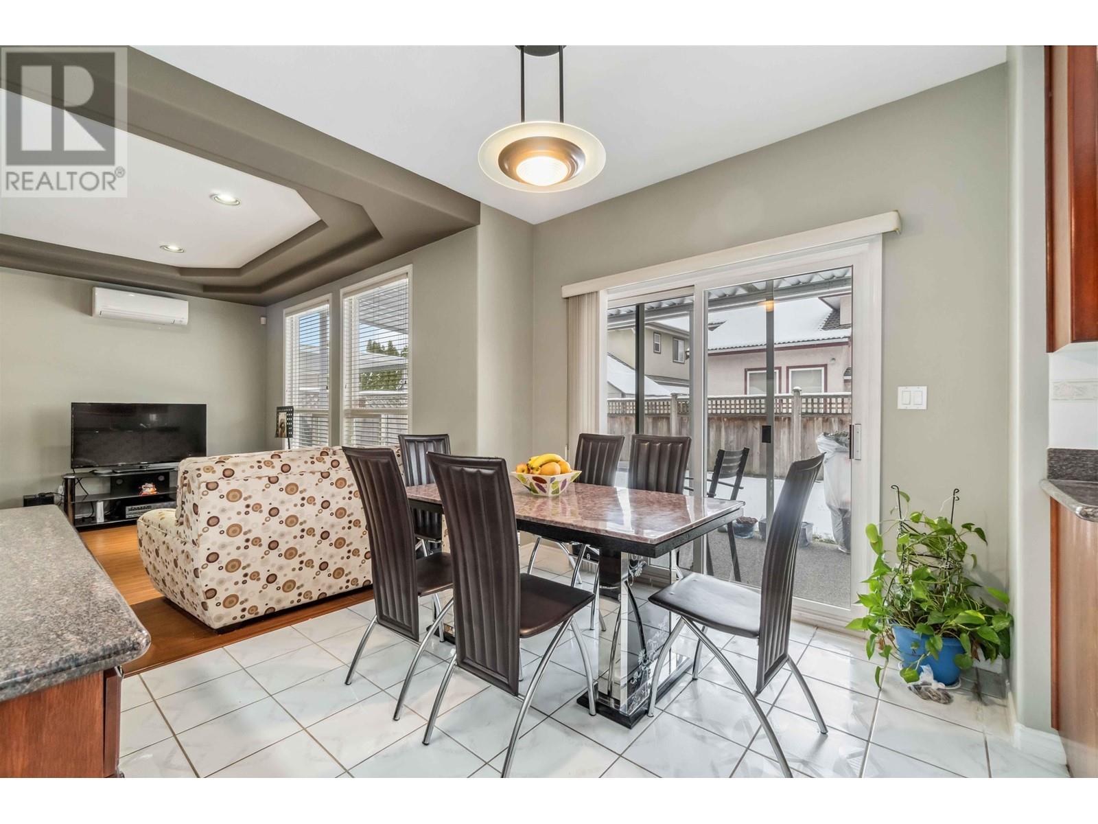 Listing Picture 13 of 40 : 4831 WYNE CRESCENT, Richmond / 烈治文 - 魯藝地產 Yvonne Lu Group - MLS Medallion Club Member