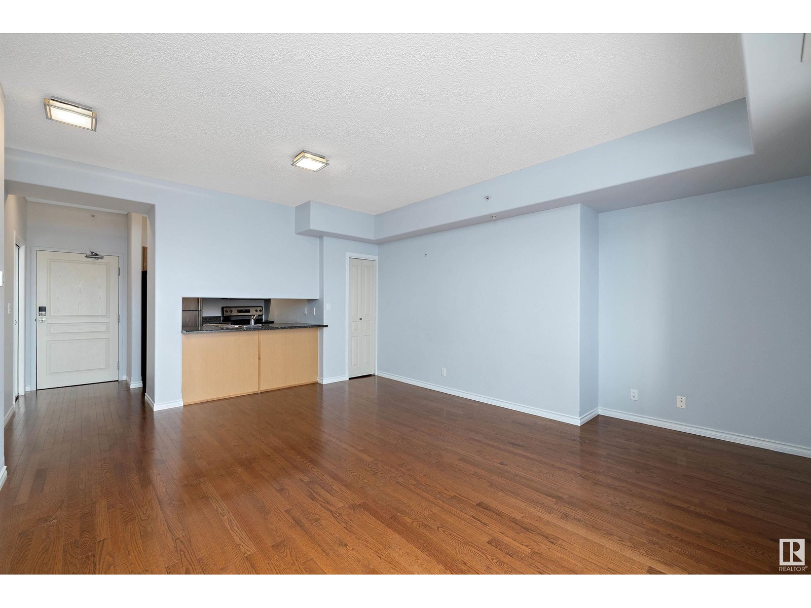 Property at #907 10319 111 ST NW image 3