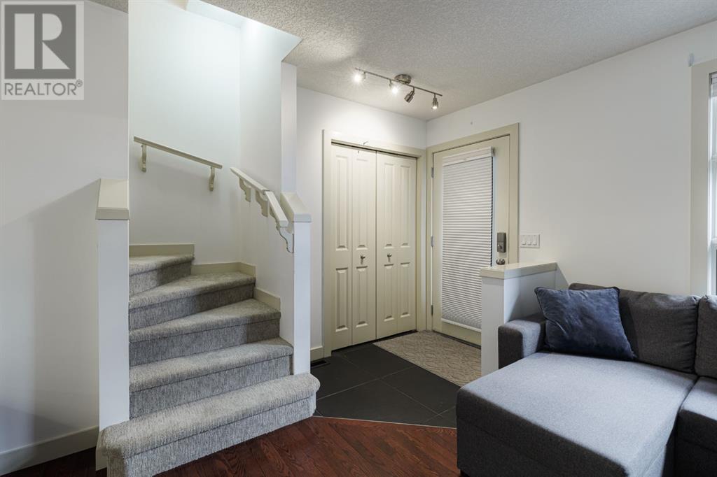 124 Aspen Hills Villas Sw, Calgary, Alberta  t3h 0h7 - Photo 6 - A2189821