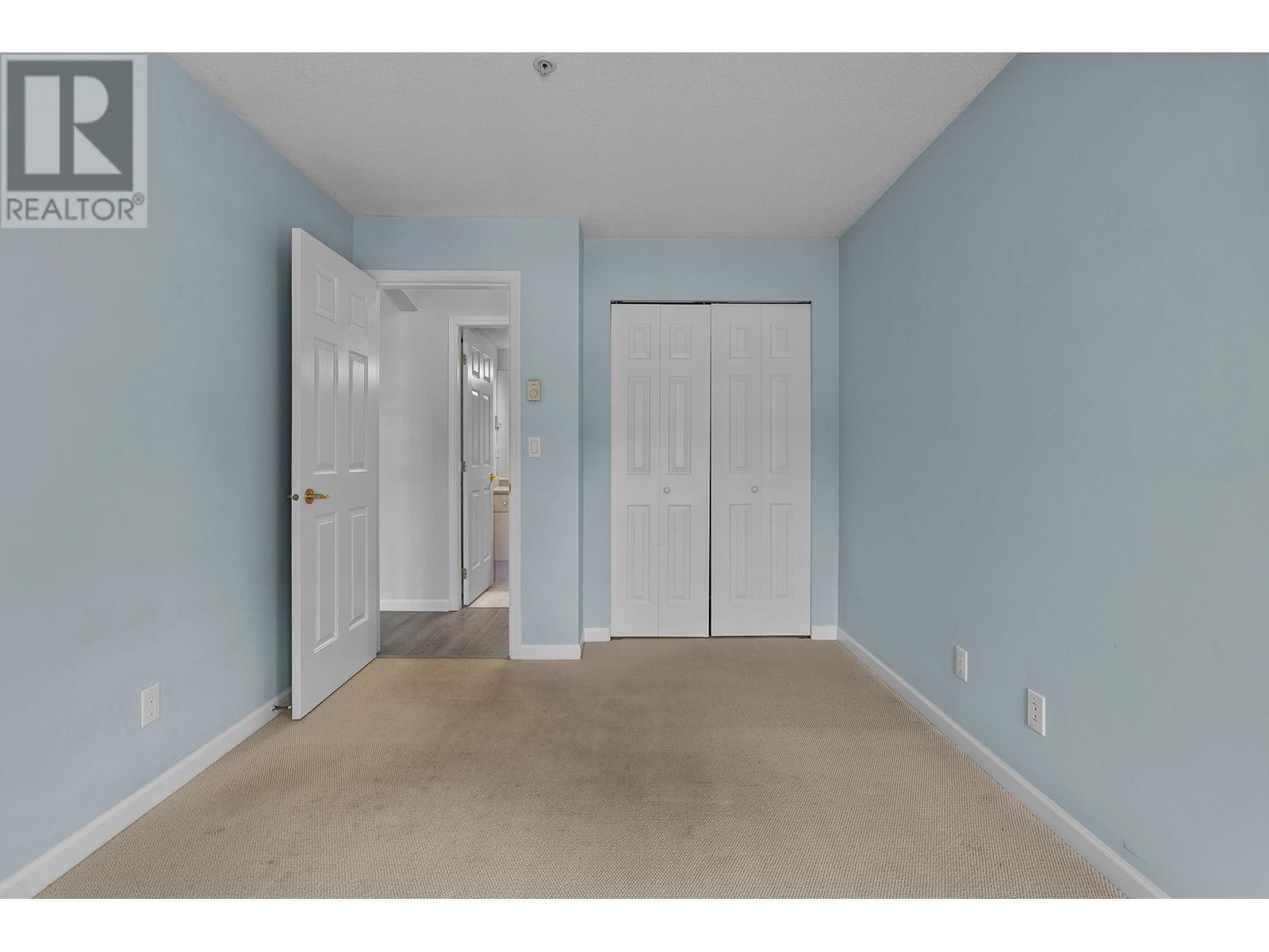 Listing Picture 24 of 40 : 225 5600 ANDREWS ROAD, Richmond / 烈治文 - 魯藝地產 Yvonne Lu Group - MLS Medallion Club Member