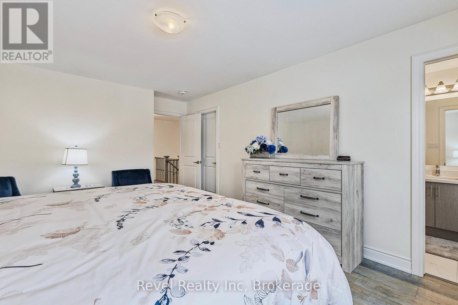 34 Little River Crossing, Wasaga Beach, Ontario  L9Z 0J8 - Photo 14 - S11962802
