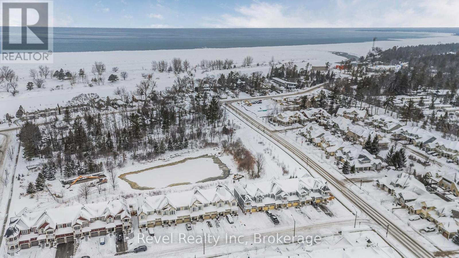 34 Little River Crossing, Wasaga Beach, Ontario  L9Z 0J8 - Photo 24 - S11962802
