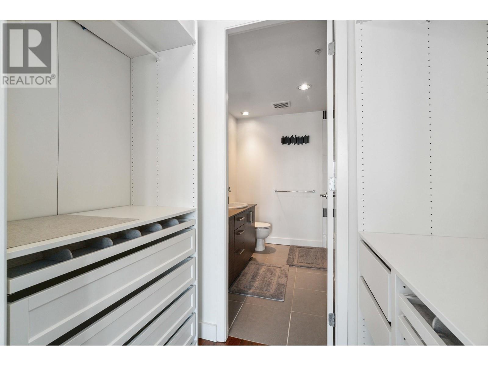 Listing Picture 21 of 37 : 3003 2345 MADISON AVENUE, Burnaby / 本拿比 - 魯藝地產 Yvonne Lu Group - MLS Medallion Club Member