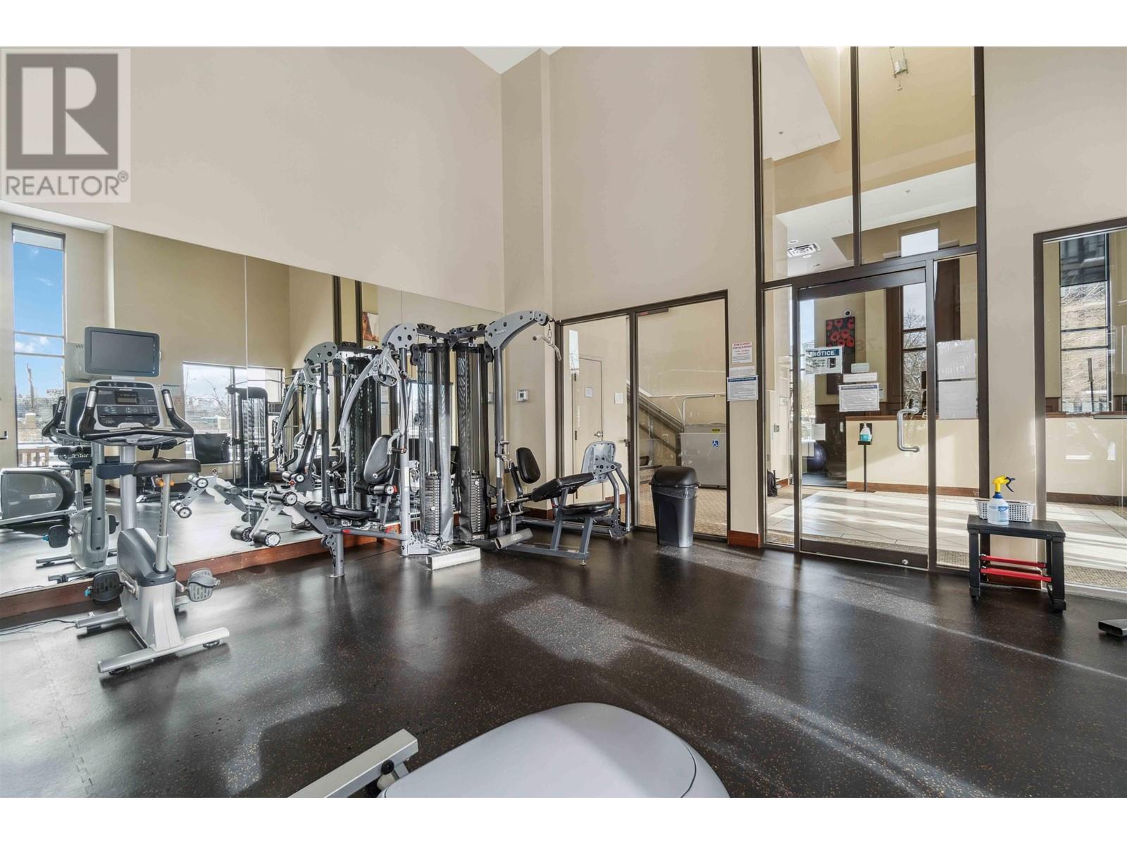 Listing Picture 31 of 37 : 3003 2345 MADISON AVENUE, Burnaby / 本拿比 - 魯藝地產 Yvonne Lu Group - MLS Medallion Club Member