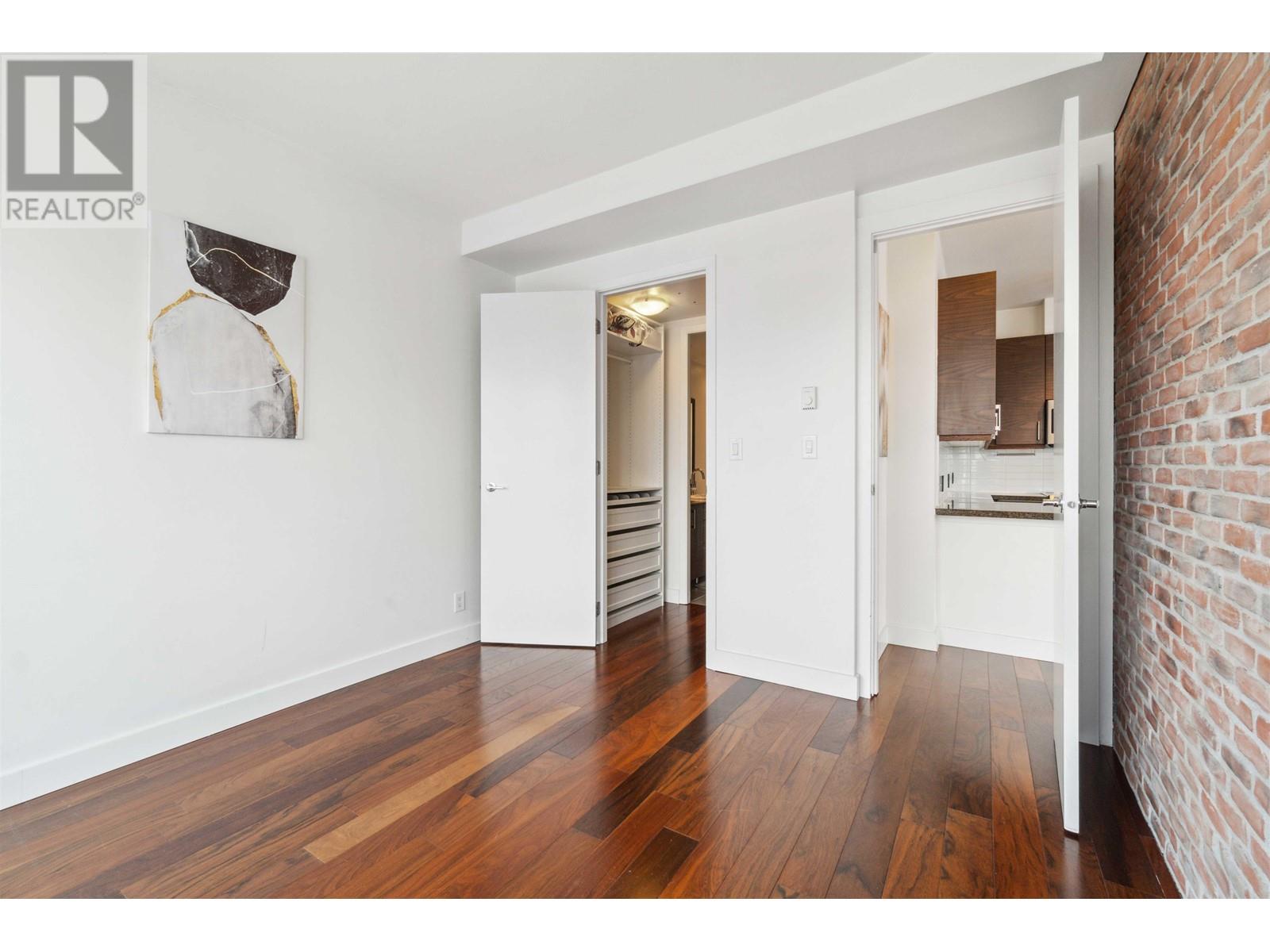 Listing Picture 18 of 37 : 3003 2345 MADISON AVENUE, Burnaby / 本拿比 - 魯藝地產 Yvonne Lu Group - MLS Medallion Club Member