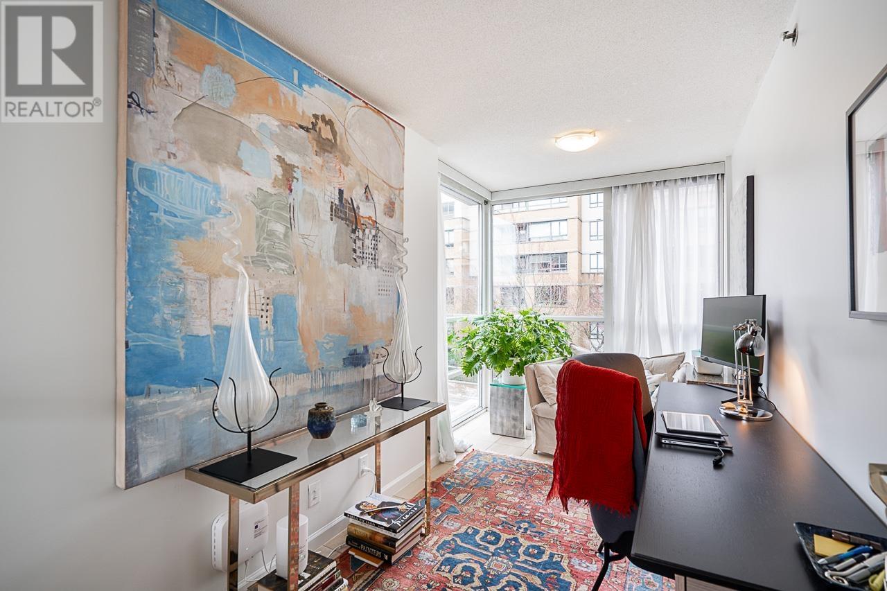 302 1228 Marinaside Crescent, Vancouver, British Columbia  V6Z 2W4 - Photo 8 - R2964689