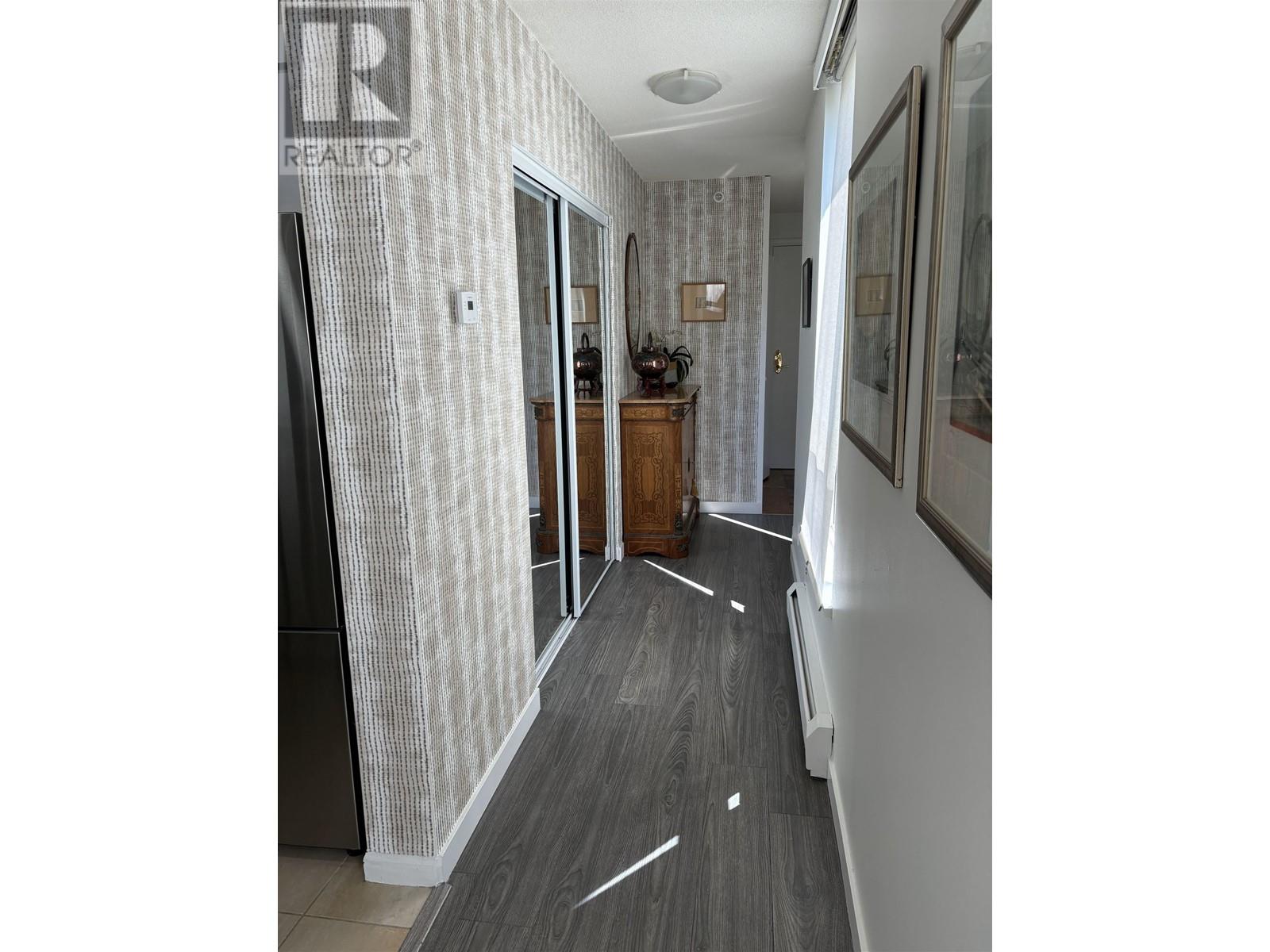 302 1228 Marinaside Crescent, Vancouver, British Columbia  V6Z 2W4 - Photo 11 - R2964689