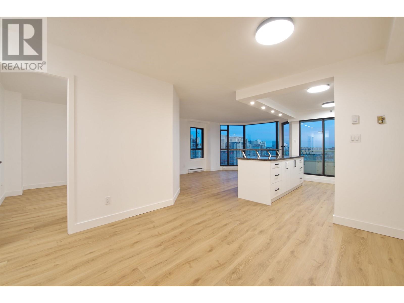 Listing Picture 8 of 33 : 2201 888 HAMILTON STREET, Vancouver / 溫哥華 - 魯藝地產 Yvonne Lu Group - MLS Medallion Club Member