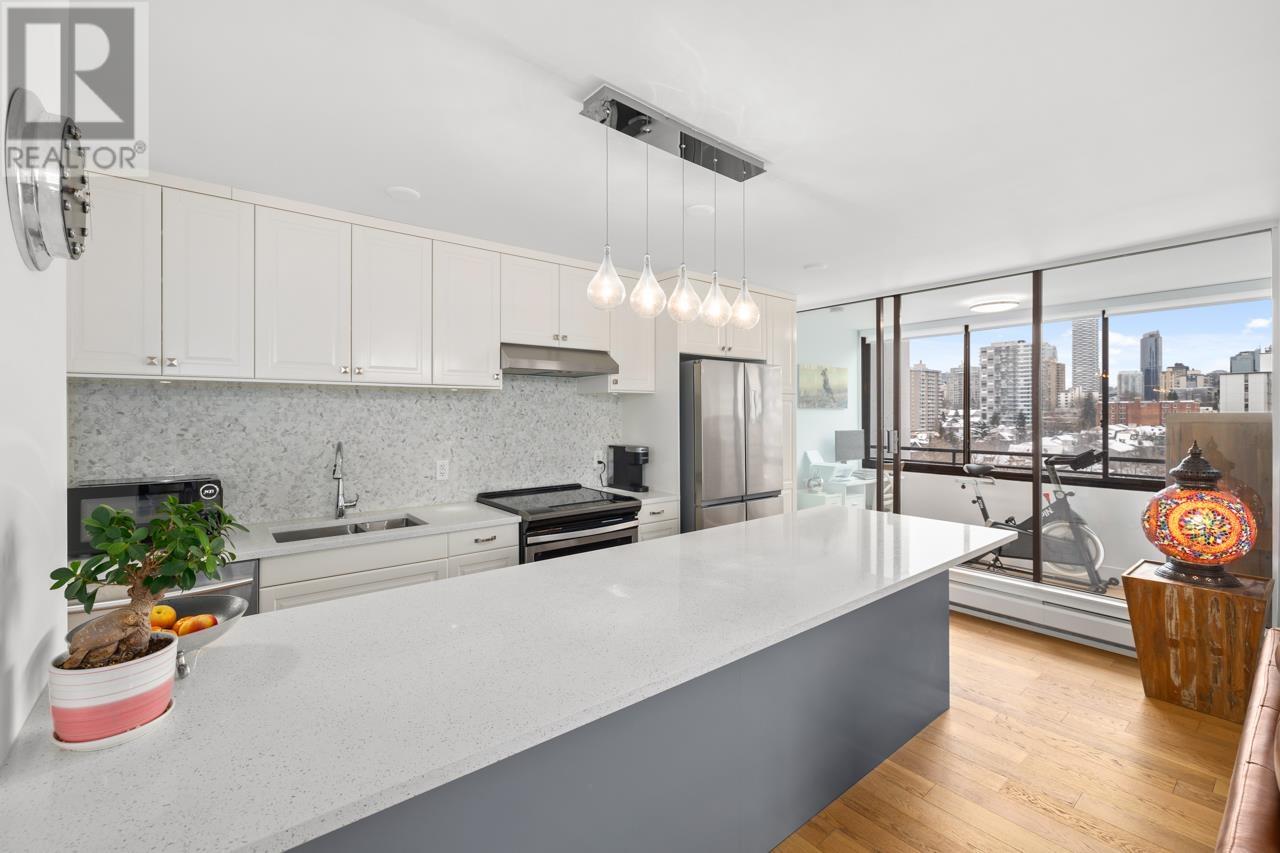 Listing Picture 13 of 27 : 1201 1725 PENDRELL STREET, Vancouver / 溫哥華 - 魯藝地產 Yvonne Lu Group - MLS Medallion Club Member