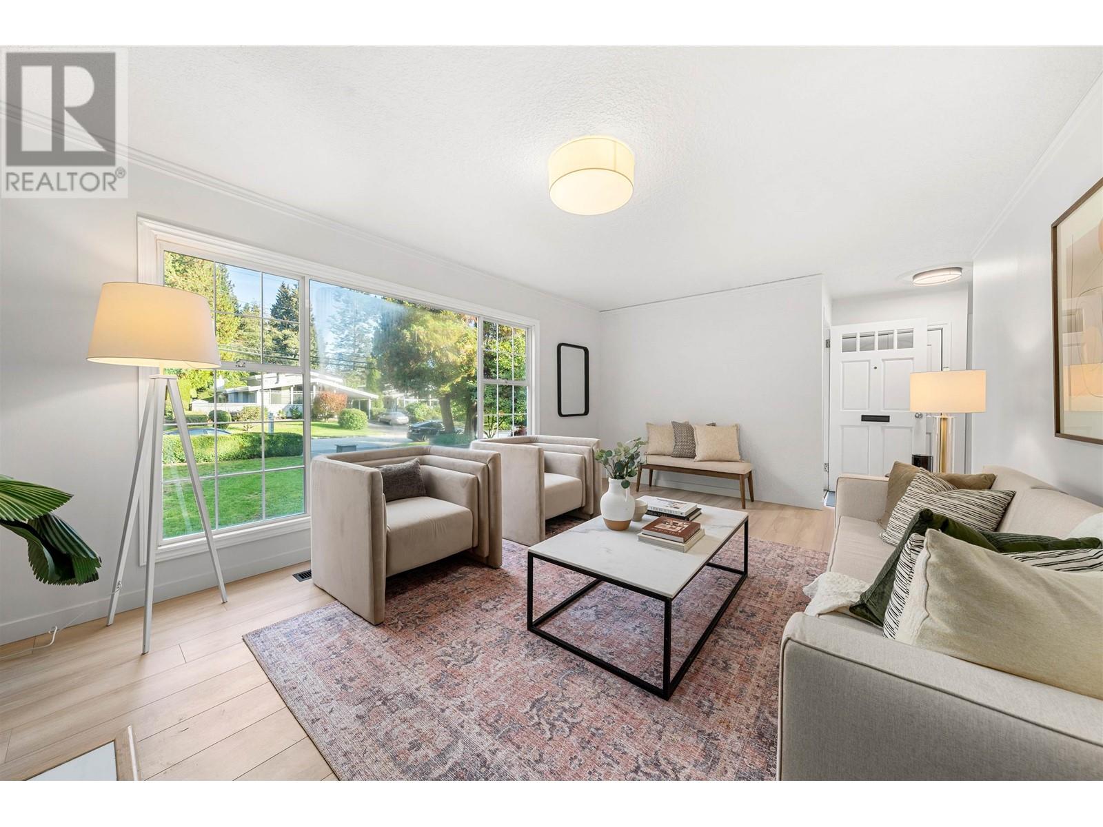 2397 Philip Avenue, North Vancouver, British Columbia  V7P 2W7 - Photo 1 - R2964817