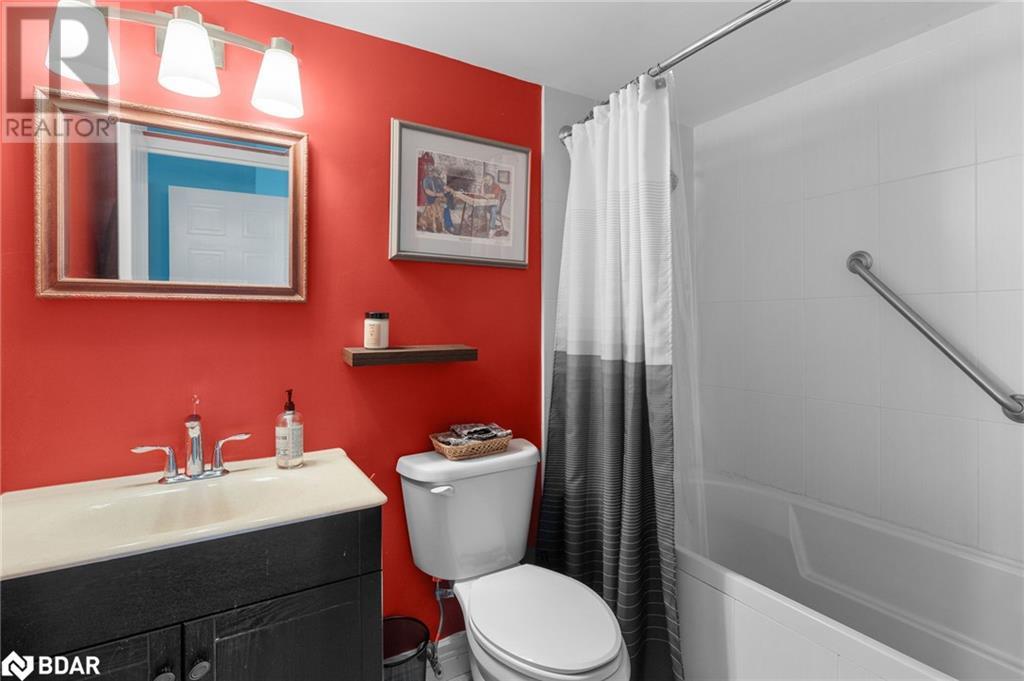75 Ellen Street Unit# 105, Barrie, Ontario  L4N 7R6 - Photo 27 - 40696163