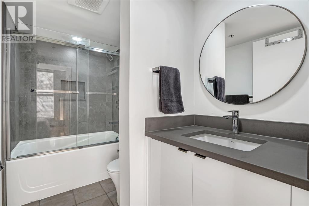 Listing Picture 16 of 24 : 987 BEATTY STREET, Vancouver / 溫哥華 - 魯藝地產 Yvonne Lu Group - MLS Medallion Club Member